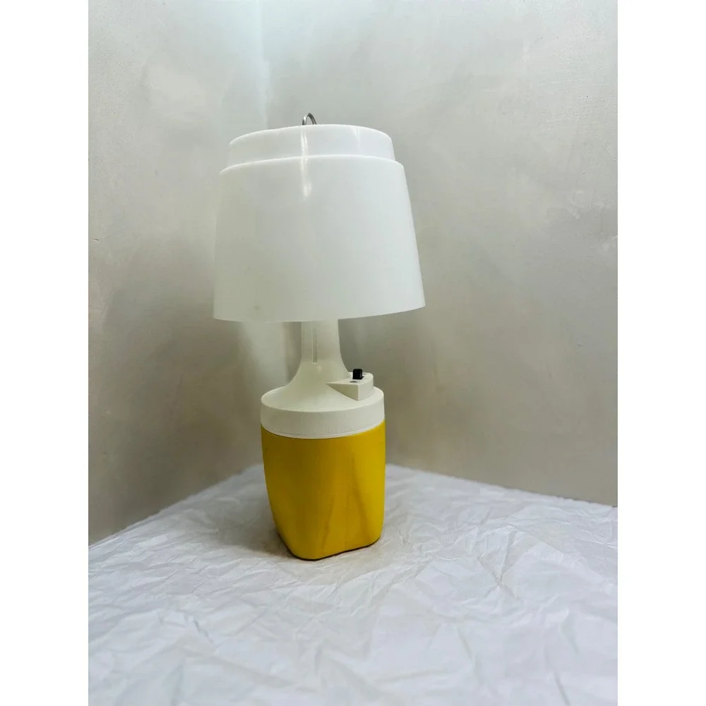 Vintage Ray-O-Vac No 100 Sportsman Lantern Battery Powered Yellow White Lamp MCM
